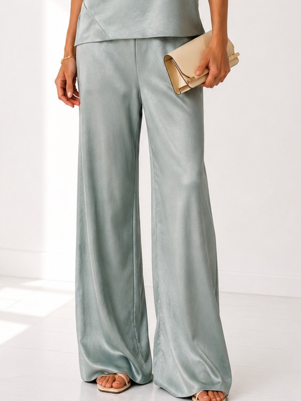 $585 VINCE Satin Wide-Leg Pants Medium New
